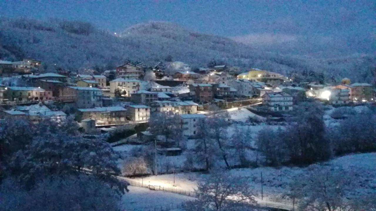 Casa Vacanze "Ellen" Bianchi Екстер'єр фото