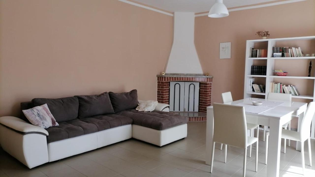 Casa Vacanze "Ellen" Bianchi Екстер'єр фото